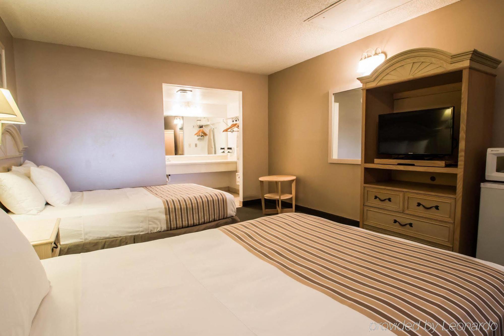 Rodeway Inn Apopka Forest City Exterior foto